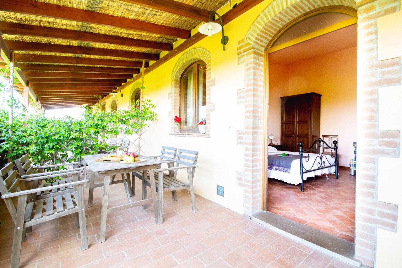 Agriturismo Poggio Pistolese Montaione Buitenkant foto