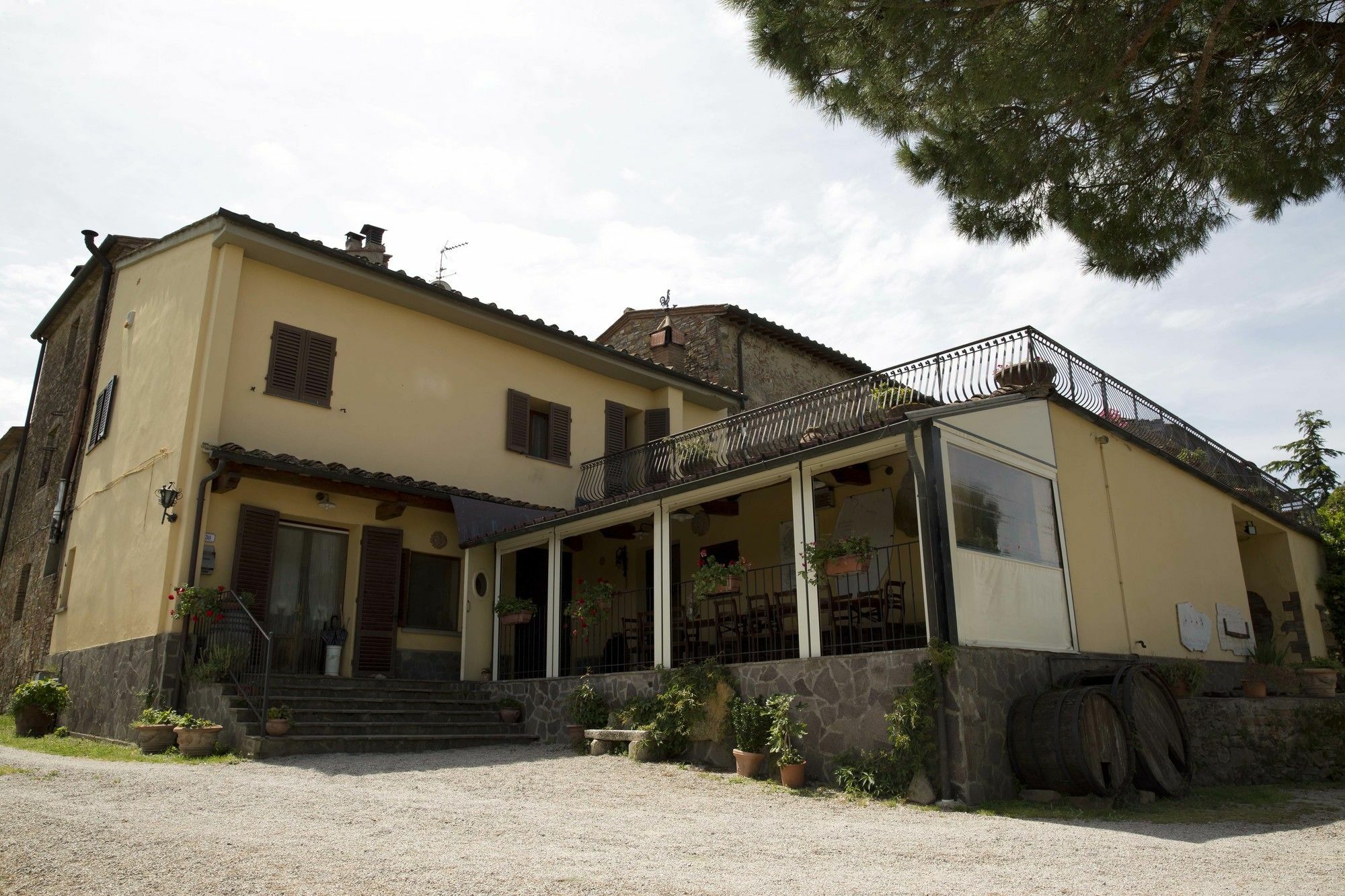 Agriturismo Poggio Pistolese Montaione Buitenkant foto